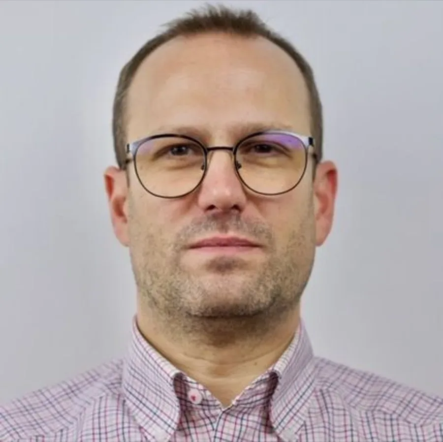Dennis Schemmel, Hörgeräte Kehrel